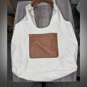 White Tote Bag with Brown Pocket‎